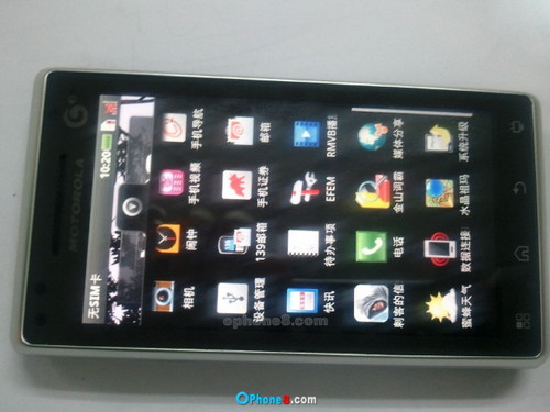 MOTO MT716
